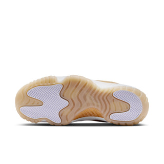 WOMEN'S AIR JORDAN 11 LOW "MOTHER'S DAY" AH7860-102