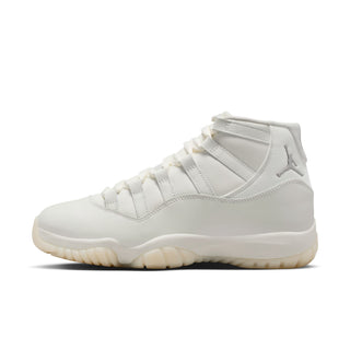 WOMEN'S AIR JORDAN 11 RETRO "PEARL/GRANDE FINALE" AR0715-110