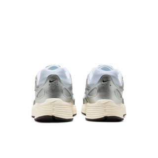 MEN'S NIKE P-6000 "METALLIC FLAT SILVER" CD6404-105