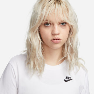 WOMEN'S NIKE SPORTSWEAR CLUB ESSENTIALS T-SHIRT "WHITE/BLACK" DX7902-100