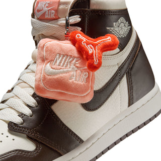 WOMEN'S JORDAN 1 HIGH OG "BAROQUE BROWN" FD2596-200