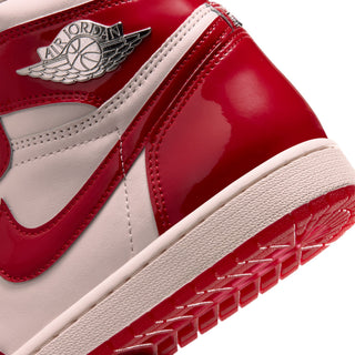 WOMEN'S AIR JORDAN 1 RETRO HIGH OG "NAILS & GRAILS" FD2596-601