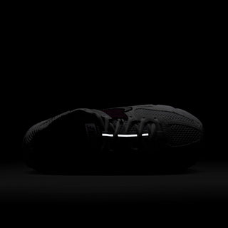 WOMEN'S NIKE ZOOM VOMERO 5 'WHITE/METALLIC PLATINUM' FJ2028-100