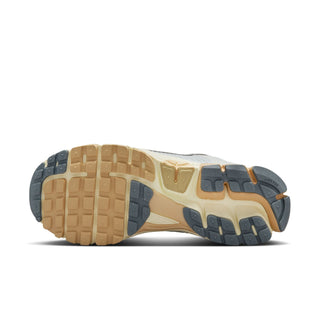 W NIKE ZOOM VOMERO 5 « BLANC SOMMET » FJ2028-101