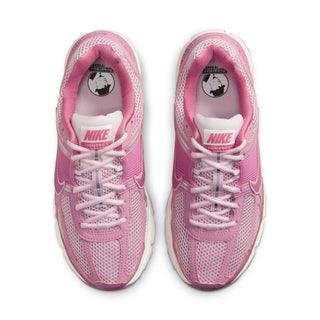 NIKE ZOOM VOMERO 5 POUR FEMME « ROSE ÉLÉMENTAIRE » FJ2028-600