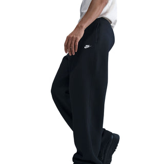 MEN'S NIKE CLUB FLEECE OPEN-HEM TROUSERS "BLACK/WHITE" FN3730-010