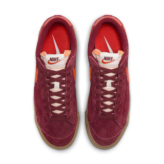 WOMEN'S NIKE BLAZER LOW '77 VINTAGE 'TEAM RED/SAFETY ORANGE-GUM LIGHT BROWN' FQ8060-600