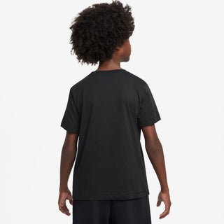 KID'S NIKE SPORTWEAR BLACK T-SHIRT