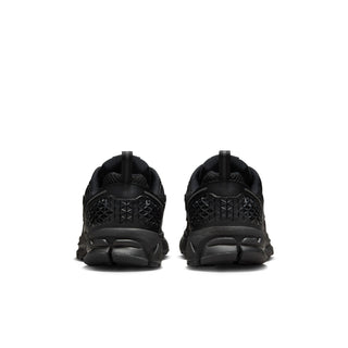 (GS) NIKE VOMERO 5 "TRIPLE BLACK" HF6998-007