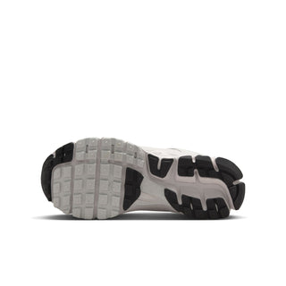 (GS) NIKE VOMERO 5 'WHITE/VAST GREY' HF6998-107