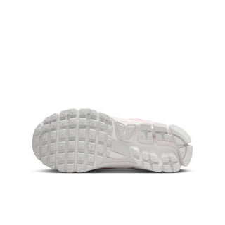 (GS) NIKE VOMERO 5 "PEARL PINK" HF6998-600