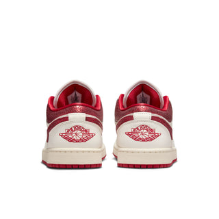 WOMEN'S JORDAN 1 LOW SE "RUBY" HJ9338-106