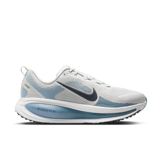MEN'S NIKE VOMERO 18 'GREY FOG/DARK OBSIDIAN-OFF WHITE' HM6803-015