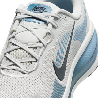 MEN'S NIKE VOMERO 18 'GREY FOG/DARK OBSIDIAN-OFF WHITE' HM6803-015