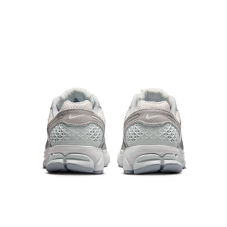 NIKE ZOOM VOMERO 5 POUR FEMME « PLATINE PURE BLANC SOMMET » HQ0458-001
