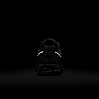 NIKE ZOOM VOMERO 5 POUR FEMME « PLATINE PURE BLANC SOMMET » HQ0458-001