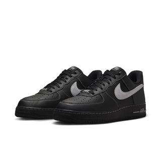 MEN'S NIKE AIR FORCE 1 '07 LV8 'BLACK/WOLF GREY-BLACK-BLACK' HQ2037-006