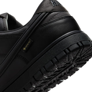 MEN'S NIKE DUNK LOW GORE-TEX "TRIPLE BLACK" HQ2053-001