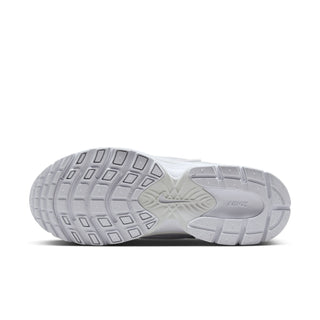 WOMEN'S NIKE V5 RNR 'WHITE METALLIC SILVER' HQ7901-101