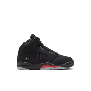 PS KID'S JORDAN 5 HALLOWEEN LACK/BLACK-PICANTE RED-GLOW N THE DARK HQ7979-001
