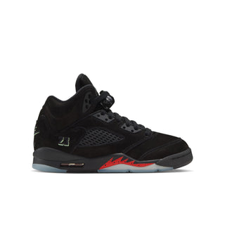 GS JORDAN 5 HALLOWEEN LACK/BLACK-PICANTE RED-GLOW N THE DARK HQ7980-001
