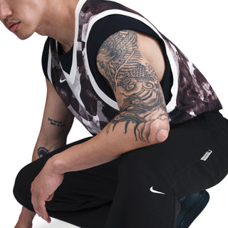 MEN'S NIKE STANDARD ISSUE DRI FIT 7/8 BASKETBALL PANTS "BLACK/PALE IVORY" HQ7989-010