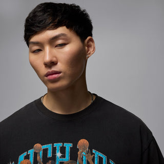 MEN'S JORDAN FLIGHT ESSENTIALS GRAPHIC T-SHIRT "BLACK/DK POWDER BLUE" HQ8940-010