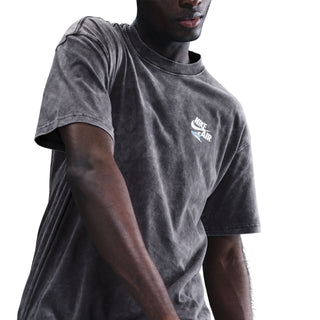 MEN'S NIKE SPORTSWEAR GRAPHIC TEE "GRAY" HQ9275-010
