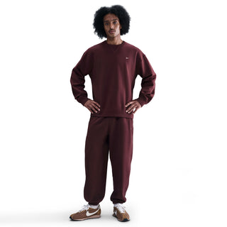 MEN'S NIKE SOLO SWOOSH "BURGUNDY CRUSH" SWEATER HV1086-652