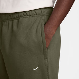 MEN'S NIKE SOLO SWOOSH CUFFED FLEECE PANTS 'MEDIUM OLIVE' HV1088-222