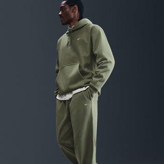MEN'S NIKE SOLO SWOOSH CUFFED FLEECE PANTS 'MEDIUM OLIVE' HV1088-222