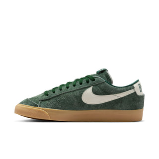 MEN'S NIKE BLAZER LOWxDEVIN BOOKERxCHEVY "TEAM DARK GREEN" HV2197-300