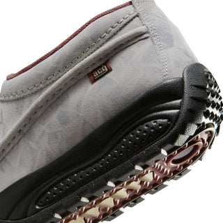 MEN'S NIKE ACG IZY "LIGHT OREWOOD BROWN" HV4088-100