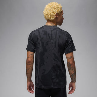 T-shirt à col rond Air Jordan pour homme « Off Noir/Medium Ash/Gym Red » HV5090-045