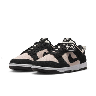 MEN'S NIKE DUNK LOW RETRO SE SUEDE "PANDA-MONIUM PACK BLACK" IB2990-100