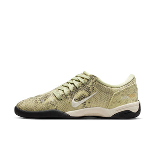 WOMEN'S NIKE TOTAL 90 SE "OLIVE AURA PALE IVORY" IB4204-301