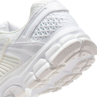 WOMEN'S NIKE ZOOM VOMERO 5 SE "WHITE PLATINUM" IB4397-100