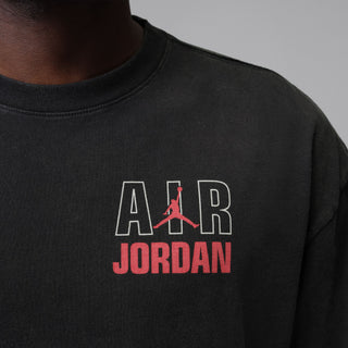 AIR JORDAN FLIGHT BLACK/UNIVERSITY RED GRAPHIC TEE IF3116-010