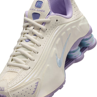 (GS) NIKE SHOX R4 "SOFT PEARL" IH4050-001