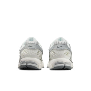 MEN'S NIKE ZOOM VOMERO 5 "WHITE SUMMIT/METALLIC SILVER" IM2219-121