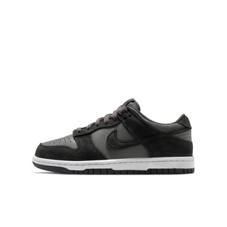 (GS) NIKE DUNK LOW SE MEDIUM ASH/BLACK-WHITE IO0319-200