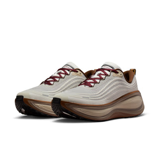MEN'S NIKE VOMERO PLUS QS "SAIL PECAN" IO4482-100