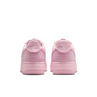 WOMEN'S AIR FORCE 1 '07. SE "VALENTINE'S DAY" PINK IQ9965-601