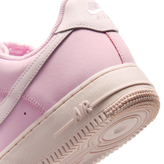 WOMEN'S AIR FORCE 1 LOW RETRO PREMIUM RIBBED LACE PINK FOAM IR0871-600