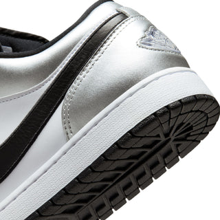 MEN'S AIR JORDAN 1 LOW SE TIEMPO METALLIC SILVER IR2278-100