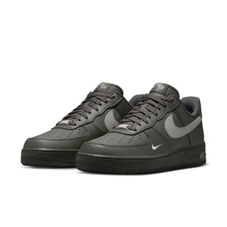MEN'S NIKE AIR FORCE 1 LOW 'NEWSPRINT/COLLEGE GREY' IV5732-001