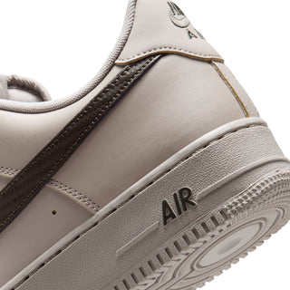 Nike Air Force 1 Low « Triple Blanc » pour homme CW2288-111