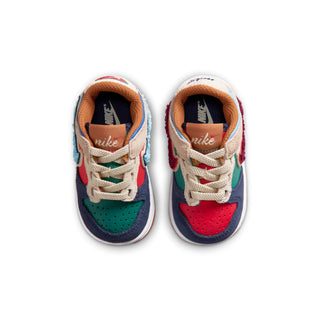(TD) NIKE DUNK LOW SE "MIDNIGHT NAVY/SPEED RED-GREEN NOISE" IV6200-410