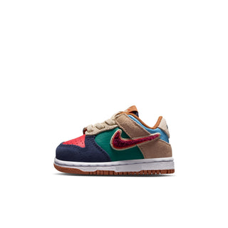 (TD) NIKE DUNK LOW SE "MIDNIGHT NAVY/SPEED RED-GREEN NOISE" IV6200-410