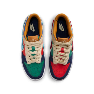 (GS) NIKE DUNK LOW SE MIDNIGHT NAVY/SPEED RED-GREEN NOISE IV6203-410